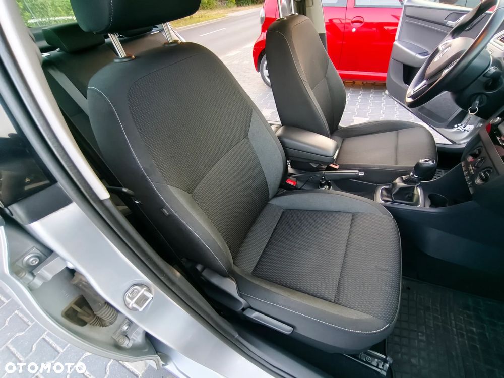 Skoda RAPID 1.6 TDI Ambition - 8