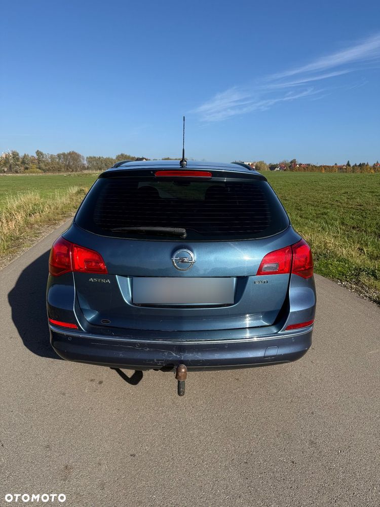 Opel Astra - 10