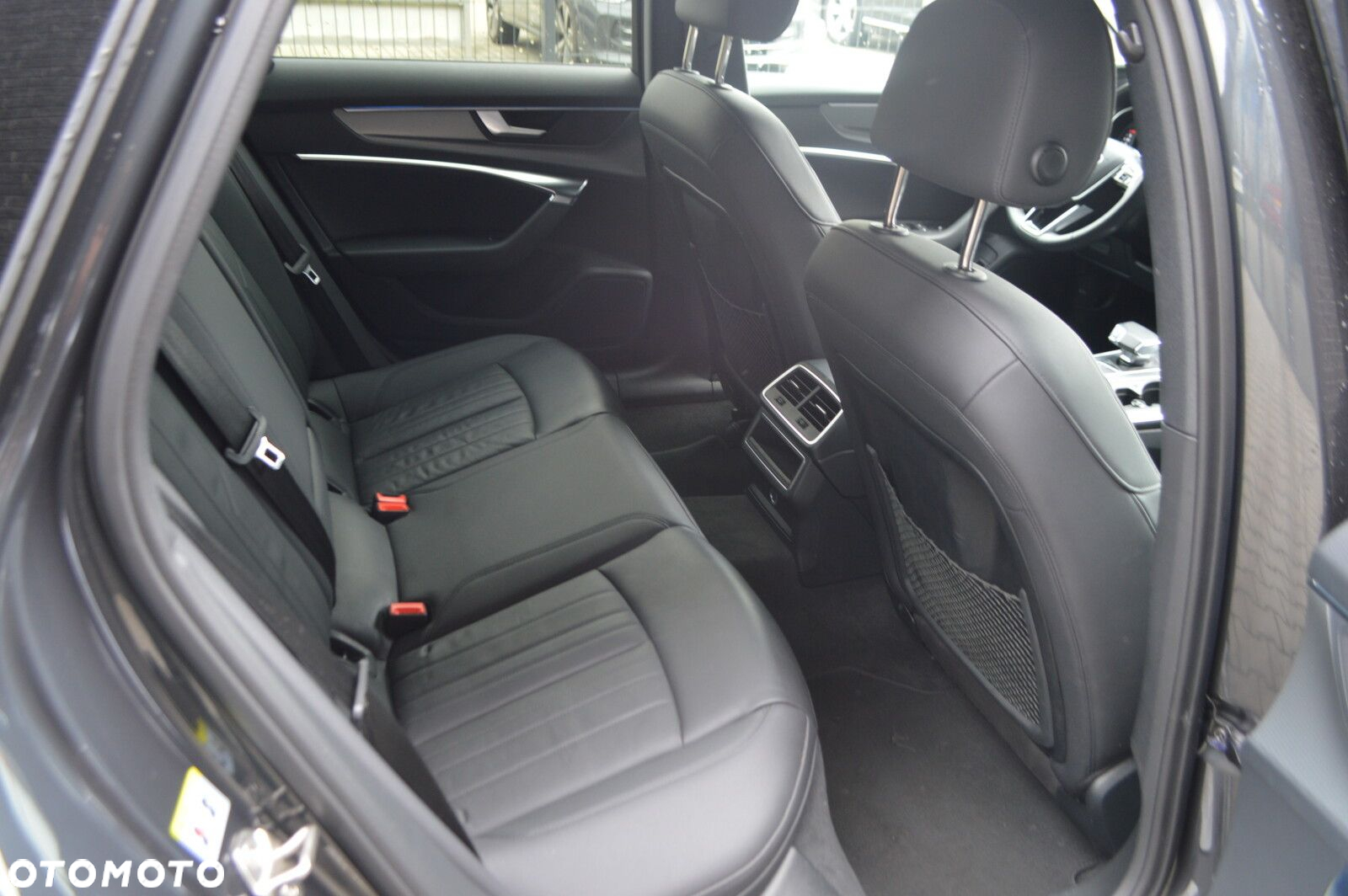 Audi A6 Allroad - 27