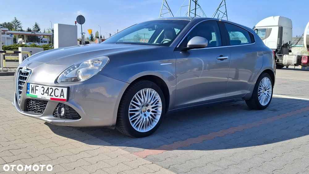 Alfa Romeo Giulietta 2.0 JTDM 16V Turismo - 1