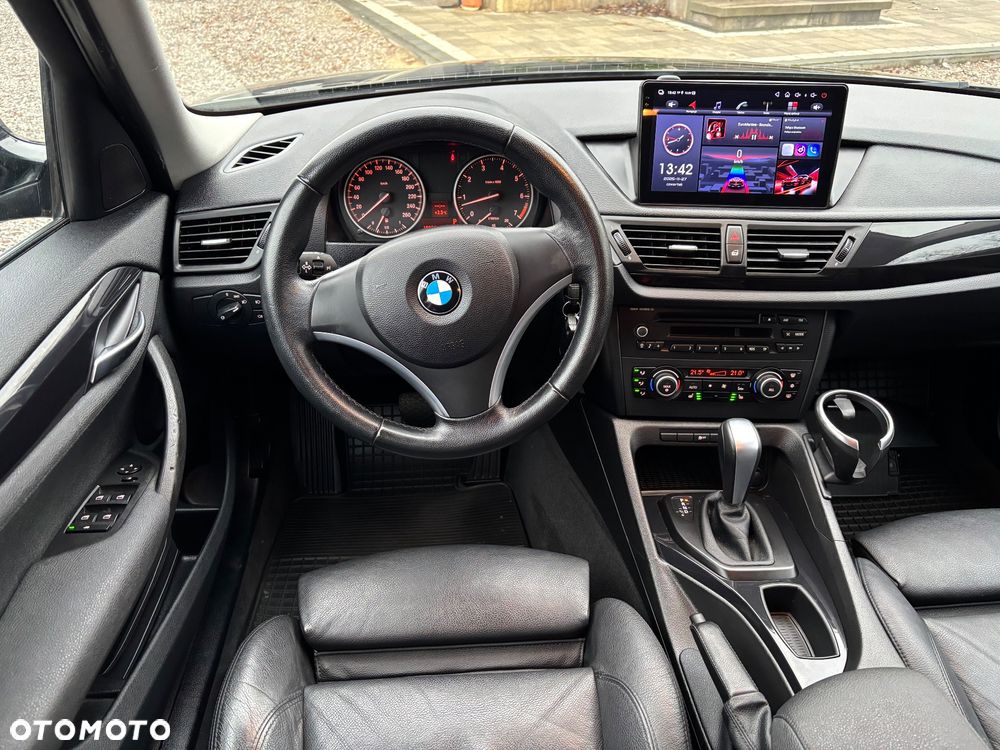 BMW X1 sDrive18i Sport Line - 9