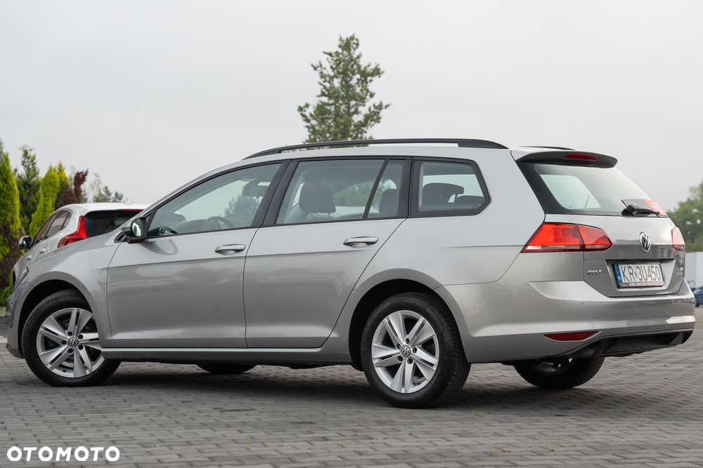 Volkswagen Golf Variant 1.6 TDI BlueMotion Technology Comfortline - 14