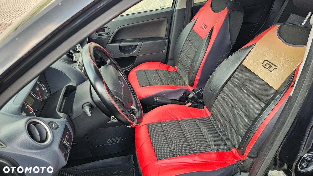 Ford Fiesta 1.3 - 6
