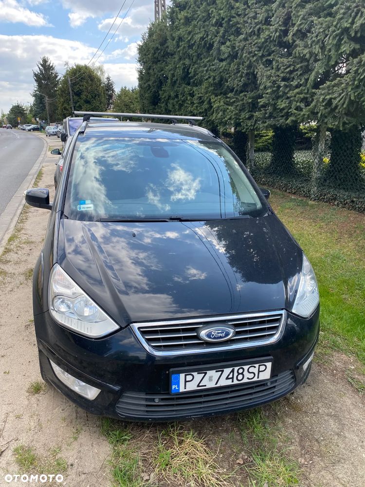 Ford Galaxy - 3