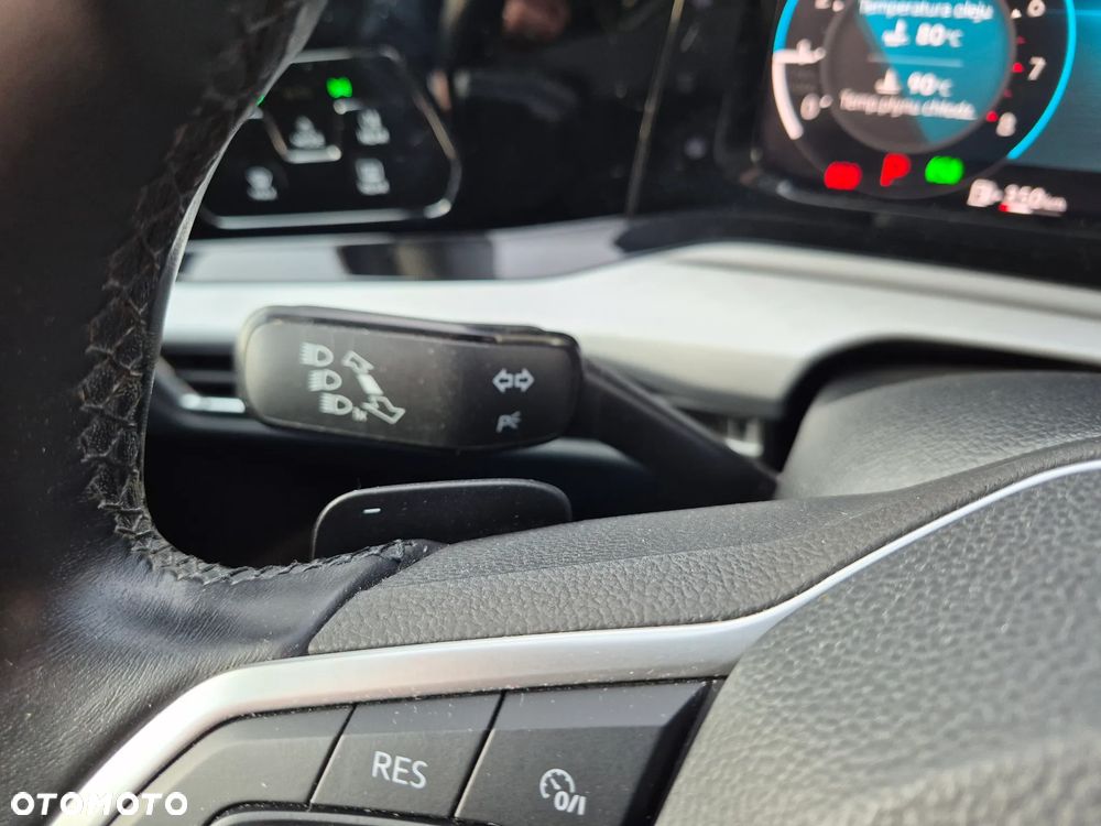Volkswagen Golf Variant 1.5 eTSI EVO Life DSG - 24