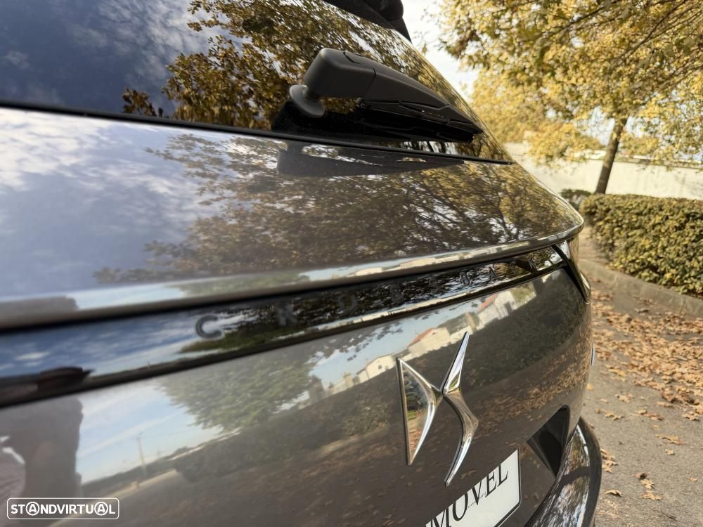 DS DS7 Crossback E-Tense Performance Line+ EAT8 - 17