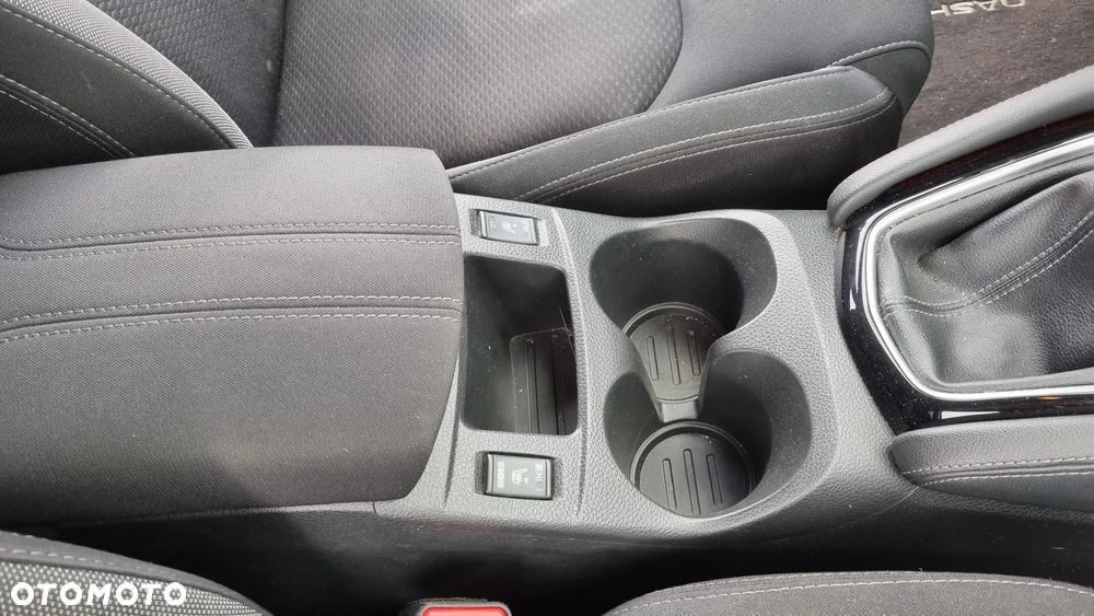 Nissan Qashqai 1.6 DCi Tekna - 29