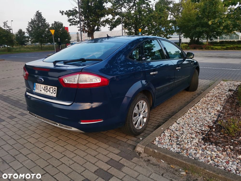 Ford Mondeo 1.6 TDCi Ambiente Plus - 3