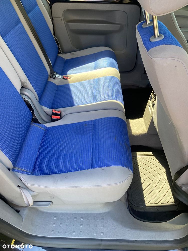 Volkswagen Caddy Life DSG - 16