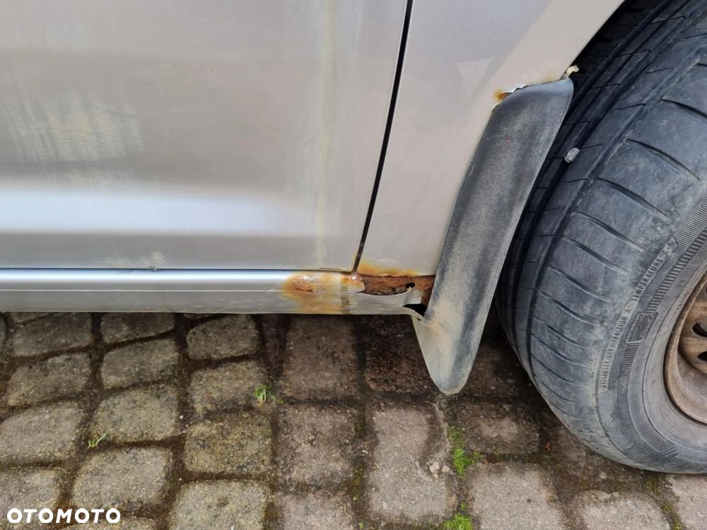 Volkswagen Caddy - 18