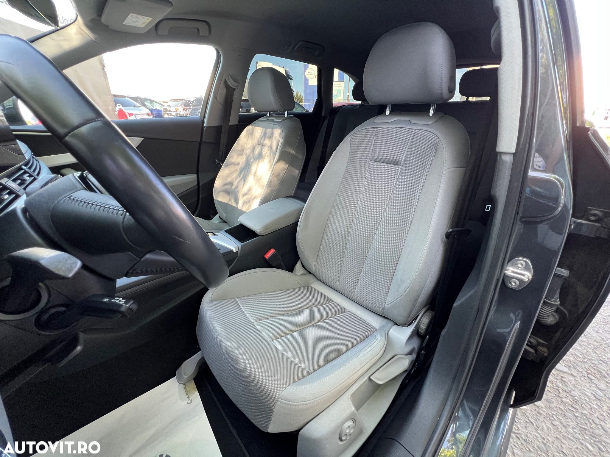 Audi A4 Avant 35 TDI S tronic advanced - 12