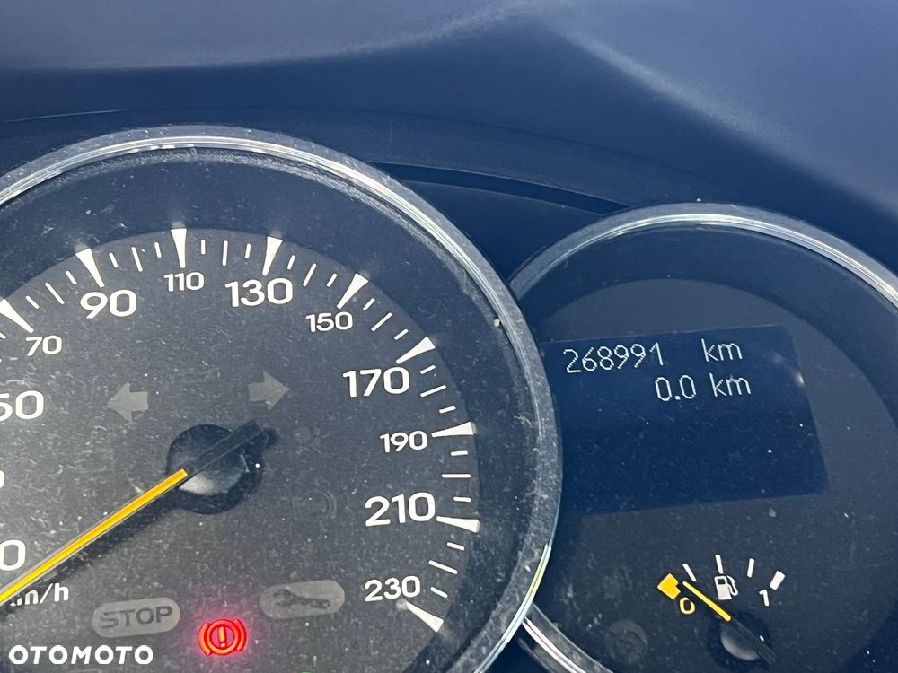 Renault Fluence 1.5 dCi Privilege - 7