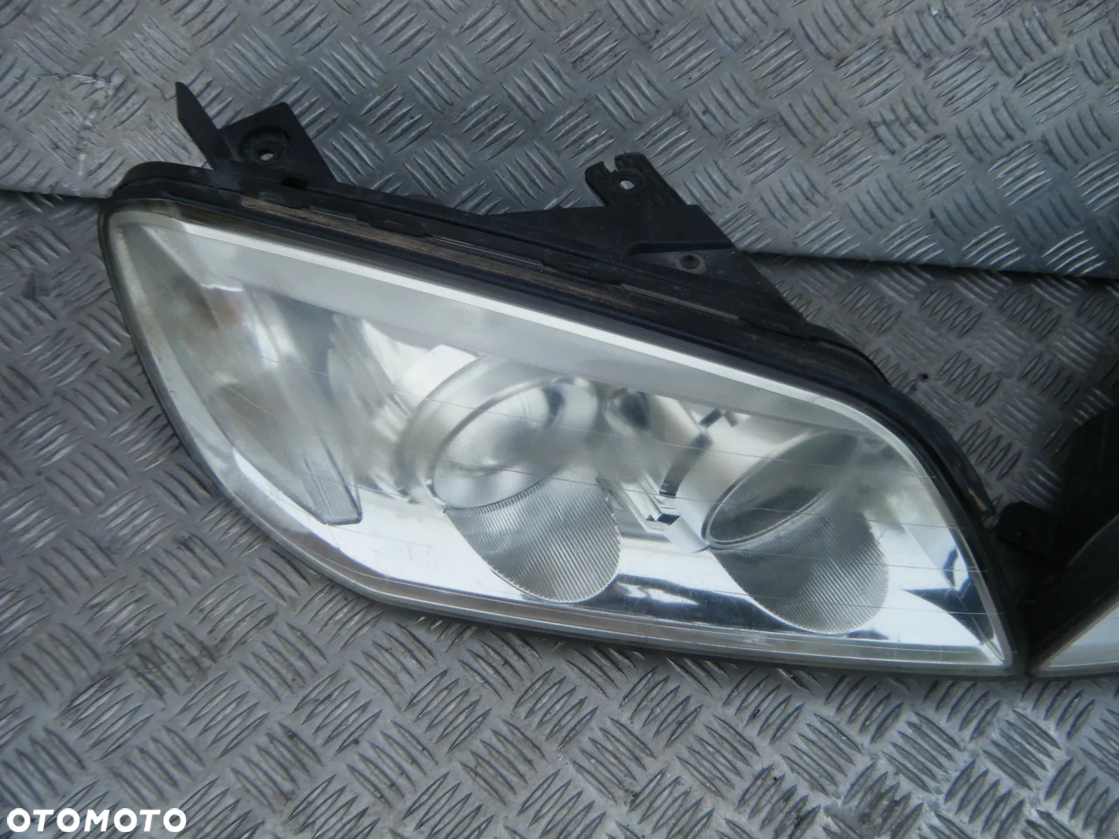 LAMPA REFLEKTOR PRAWY LEWY PRZÓD CHEVROLET CAPTIVA I (2006-2010) EUROPA EU =RADOM - 4