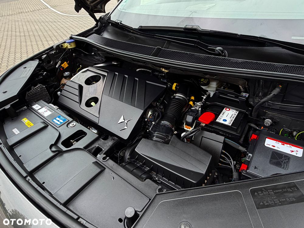 DS Automobiles DS 7 Crossback 2.0 BlueHDi Performance Line + - 33