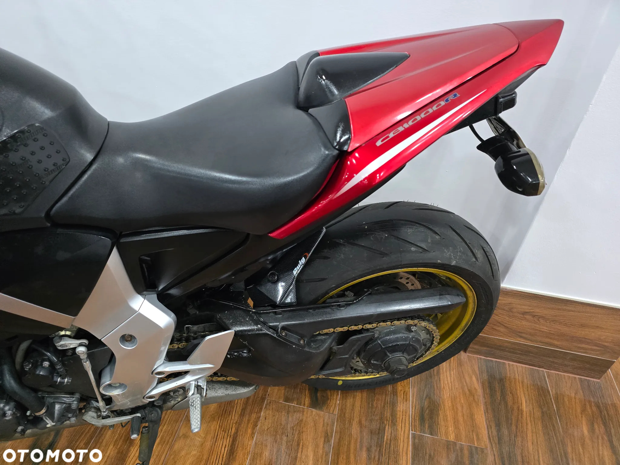 Honda CB - 32