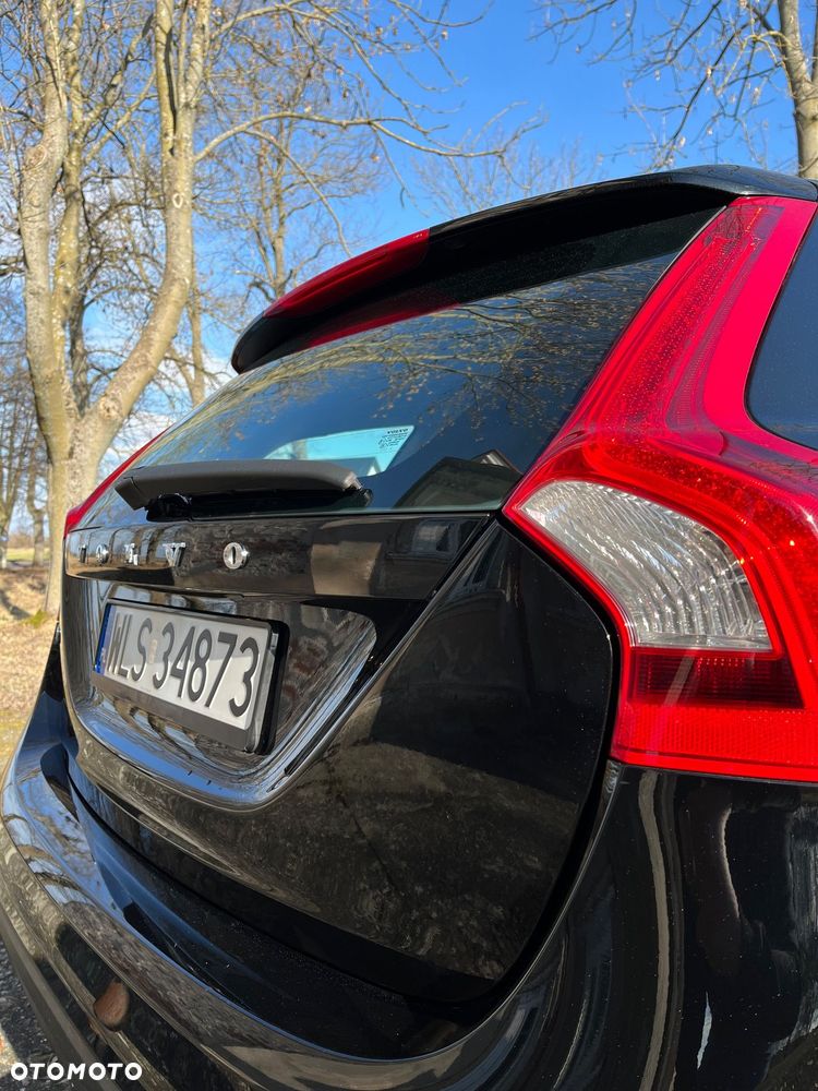 Volvo V60 D4 Geartronic - 10