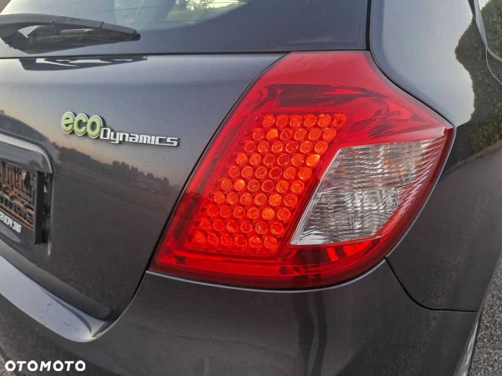 Kia Ceed - 27