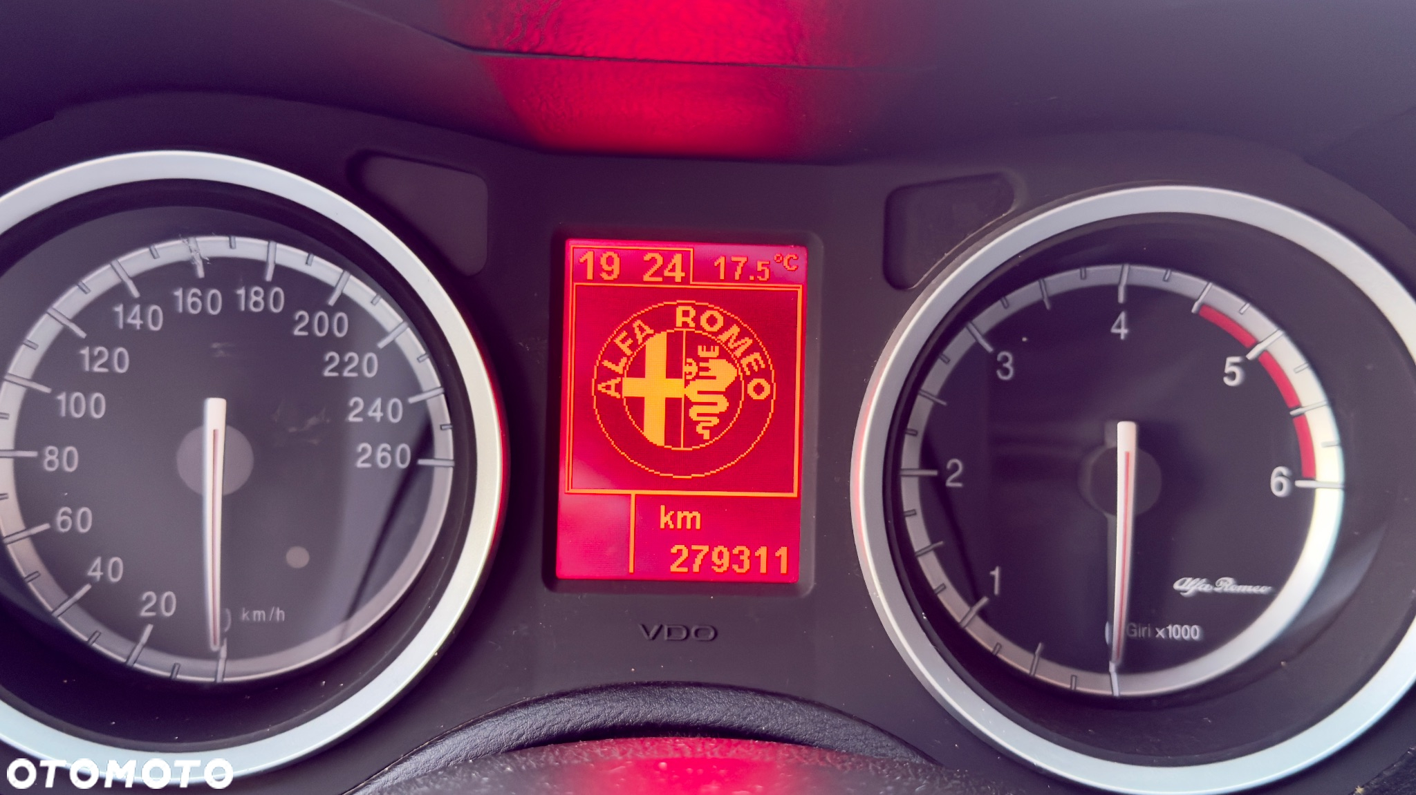 Alfa Romeo 159 1.9JTDM Distinctive - 20