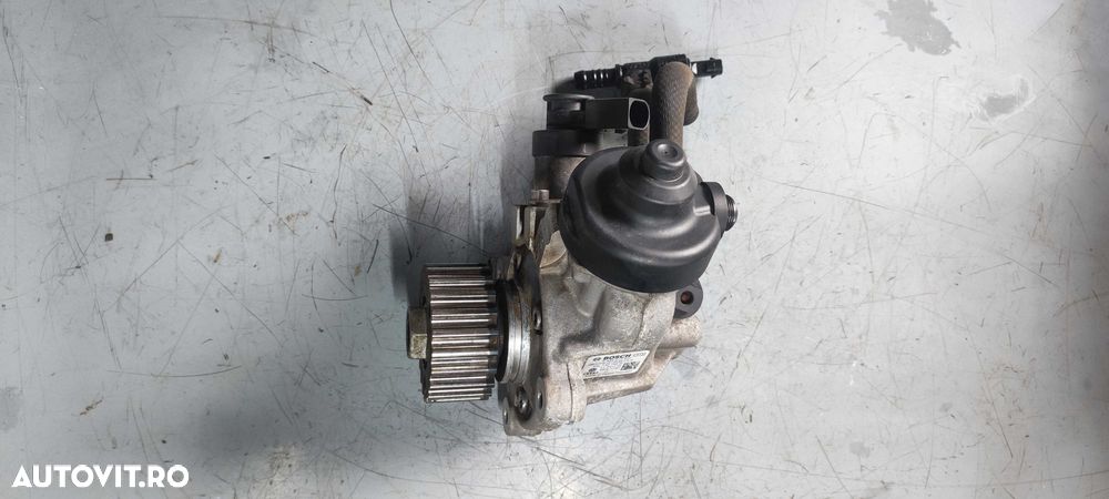 Pompa injectie volkswagen vw touran 2 DFE 2.0 150 cp cod04L130755D - 2