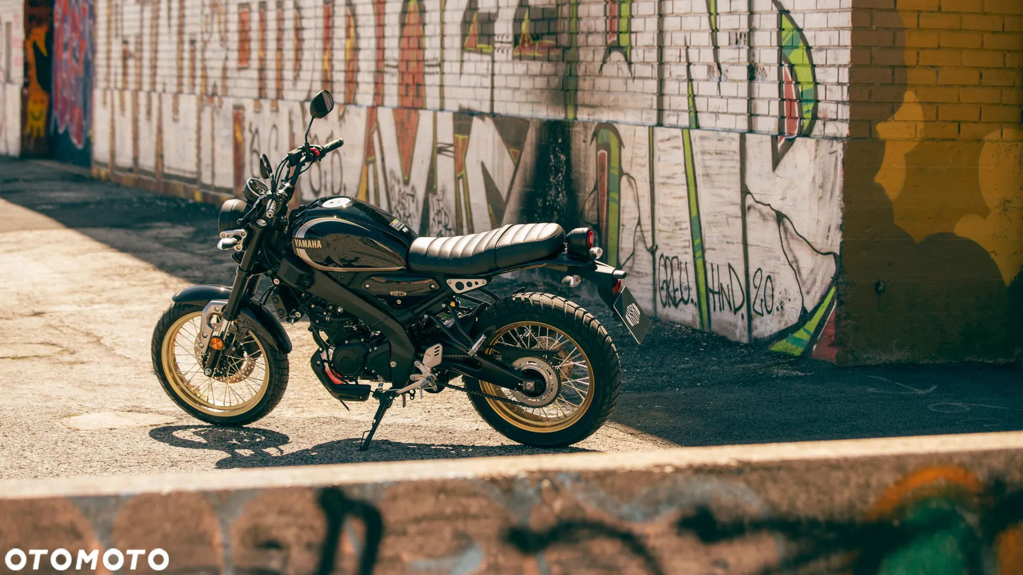 Yamaha XSR - 26