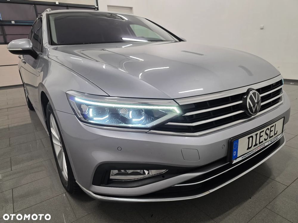 Volkswagen Passat - 29