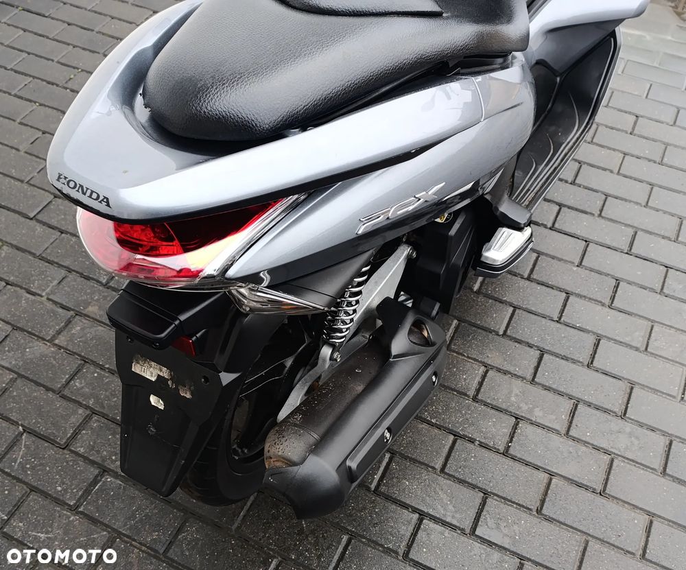 Honda PCX - 29