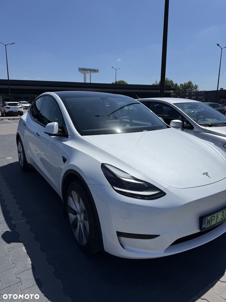 Tesla Model Y RWD - 1