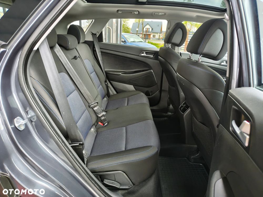 Hyundai Tucson 2.0 CRDi 4WD Passion Plus - 27