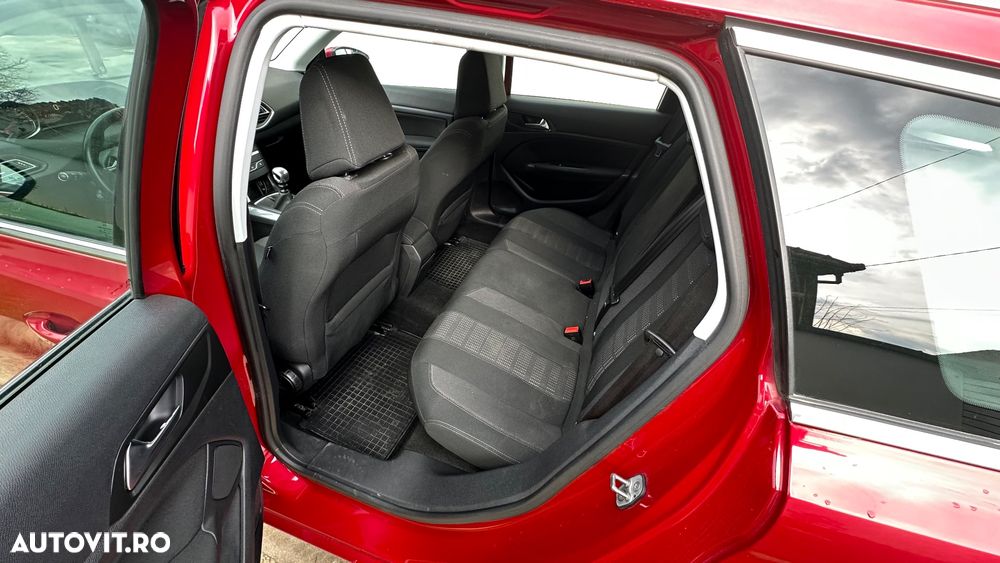 Peugeot 308 PureTech 130 Stop & Start Allure - 8