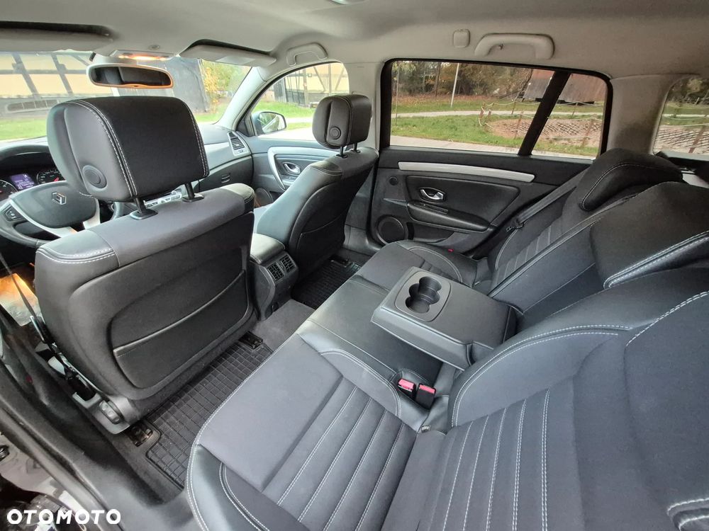 Renault Laguna dCi 110 FAP Bose Edition - 26