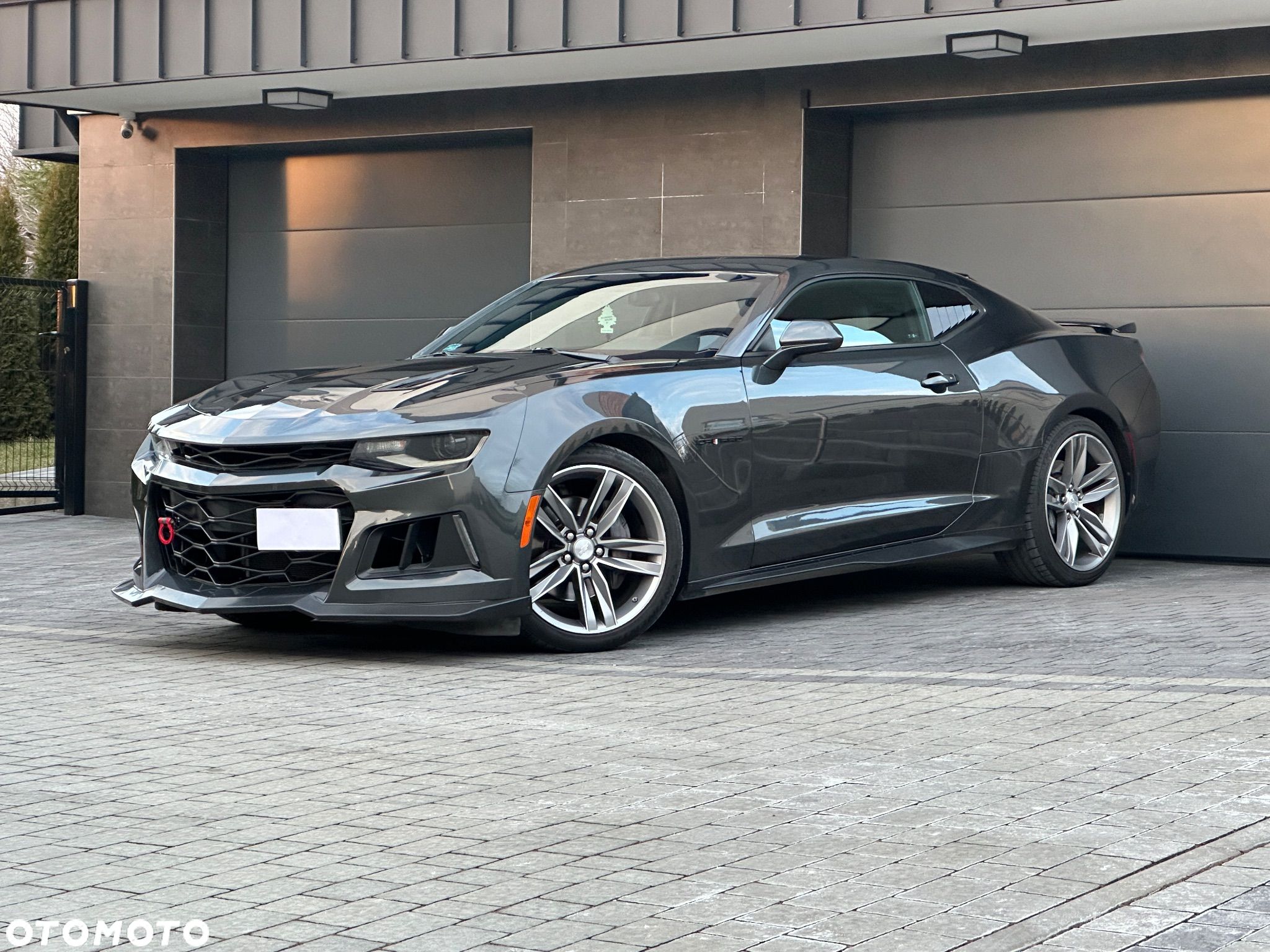 Chevrolet Camaro - 1