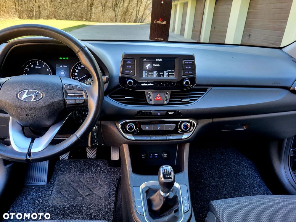 Hyundai i30 1.4 Classic - 10