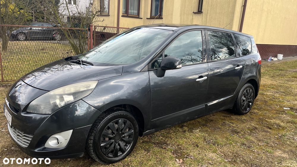 Renault Grand Scenic Gr 1.6 dCi Energy Bose Edition - 2