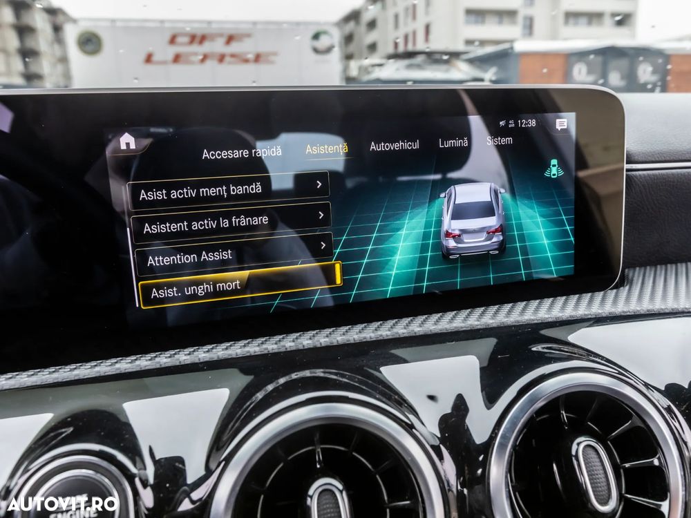 Mercedes-Benz A 180 d Sedan 7G-DCT - 8