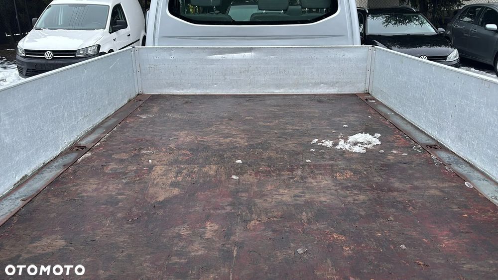 Volkswagen Transporter T5 - 6