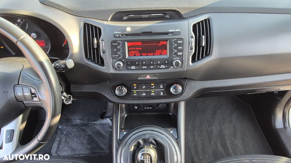 Kia Sportage 1.7 CRDI 2WD Vision - 13