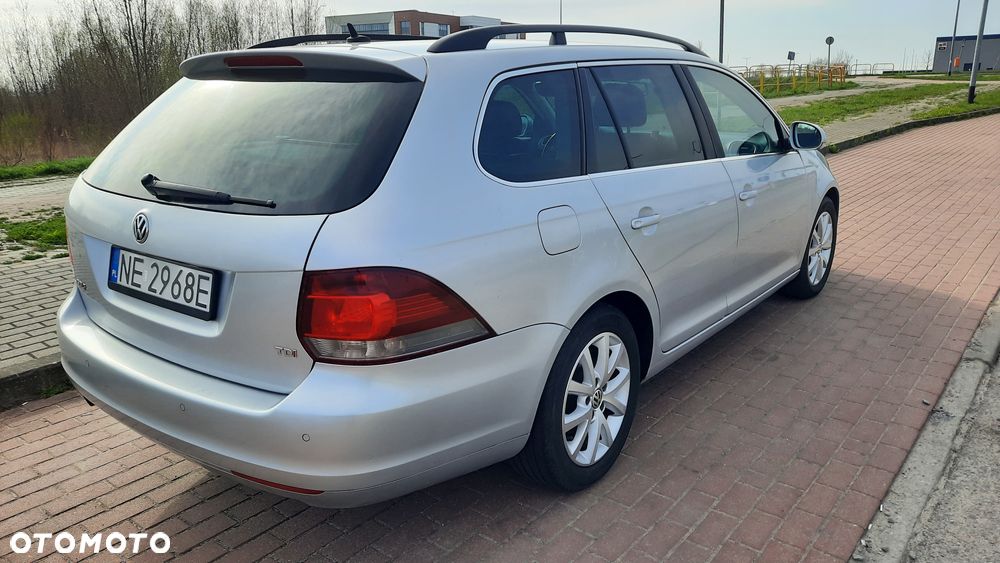 Volkswagen Golf 1.6 TDI Comfortline - 4