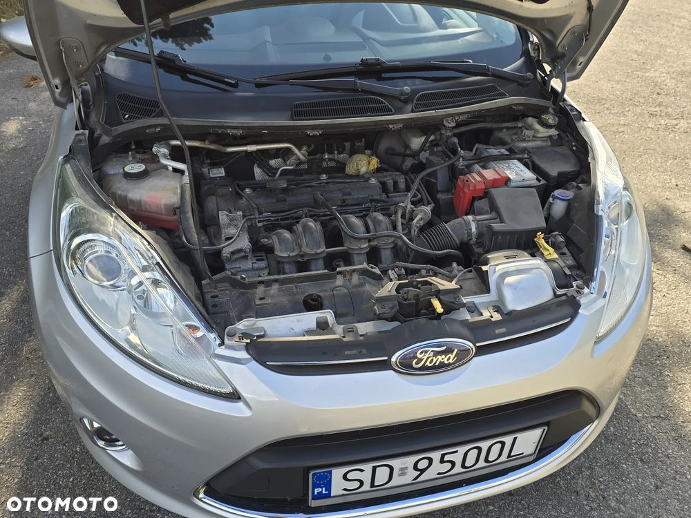 Ford Fiesta 1.4 Champions Edition - 25