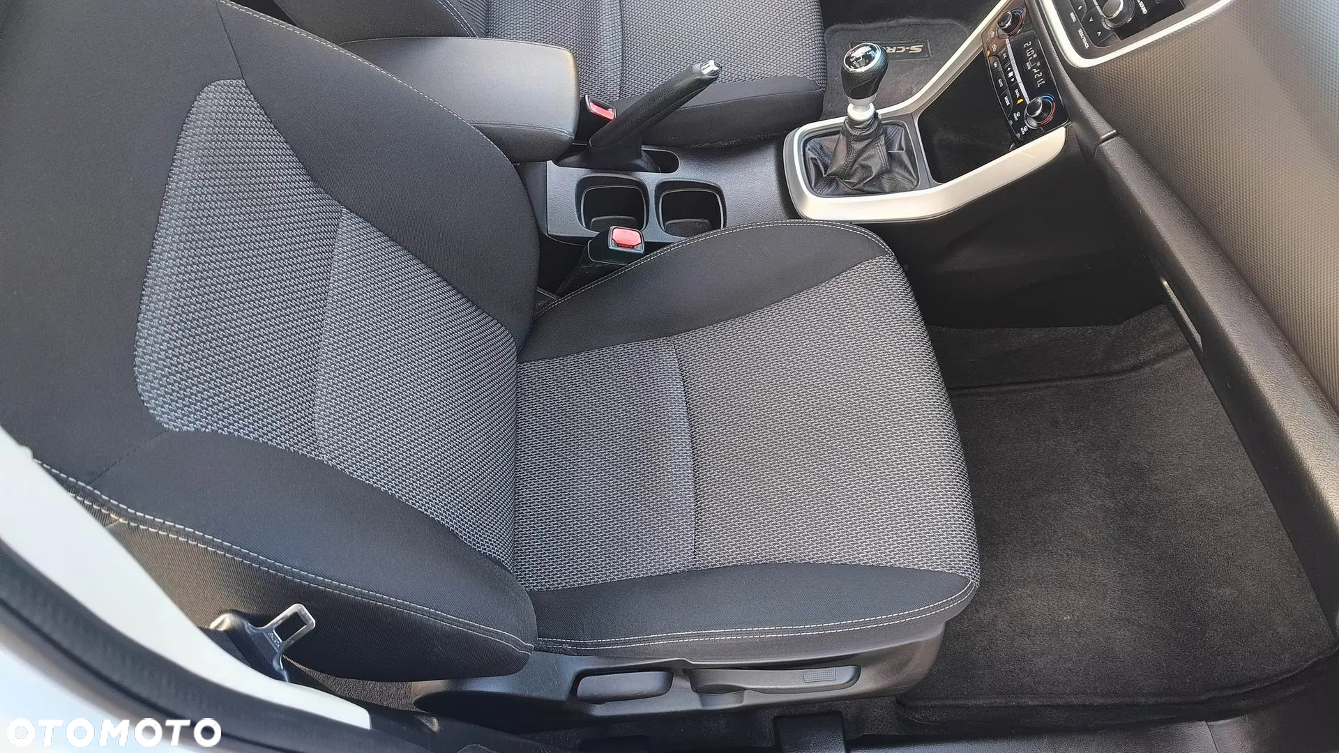Suzuki SX4 S-Cross 1.6 DDiS 4x2 Comfort+ - 17