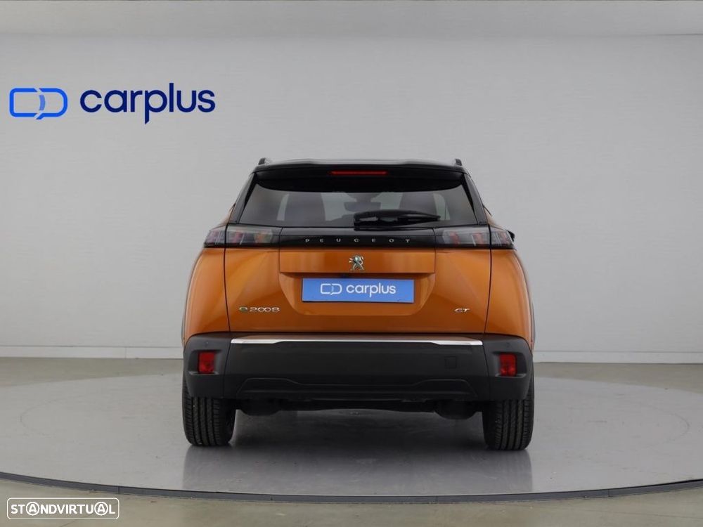 Peugeot e-2008 50 kWh GT - 6