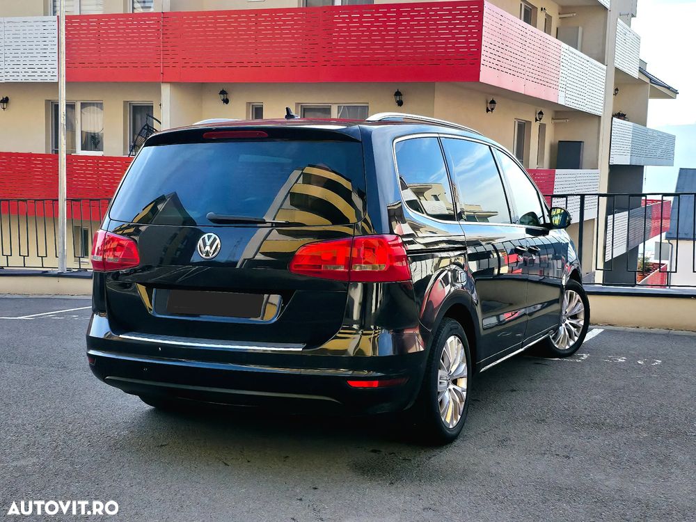 Volkswagen Sharan 2.0 TDI DSG BlueMotion Technology Highline - 4