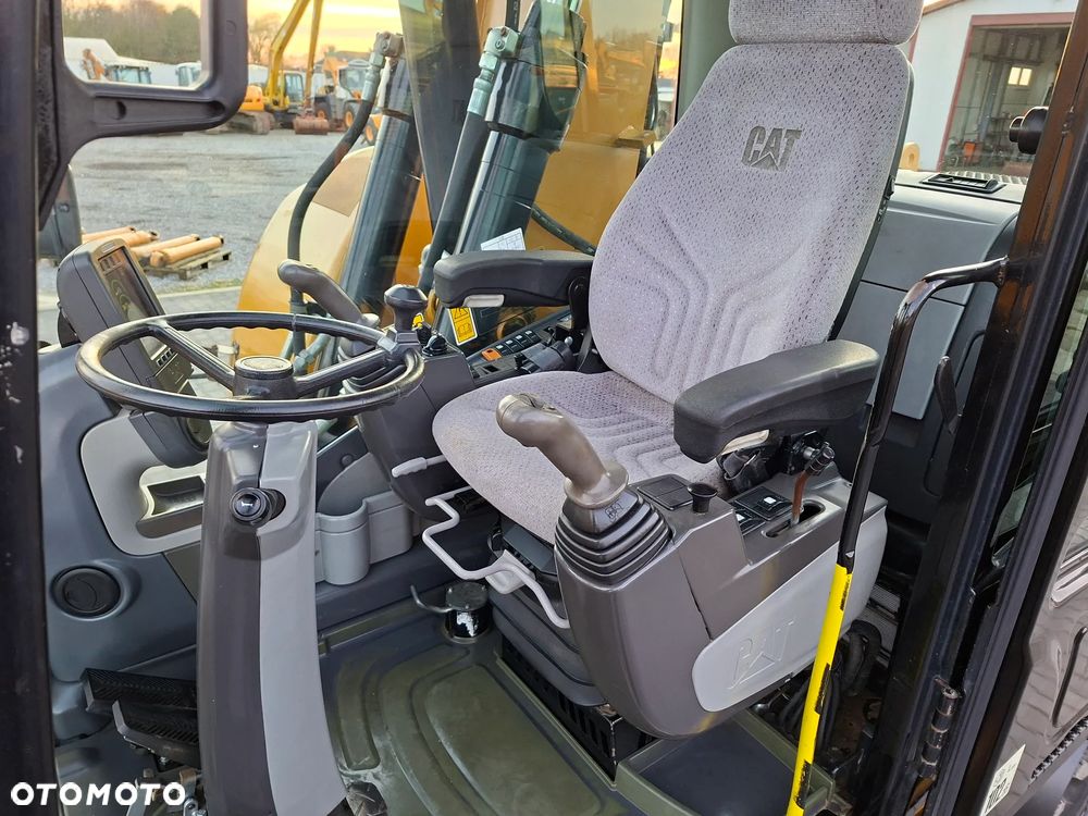 Caterpillar CAT M315D Rok 2011 - 3