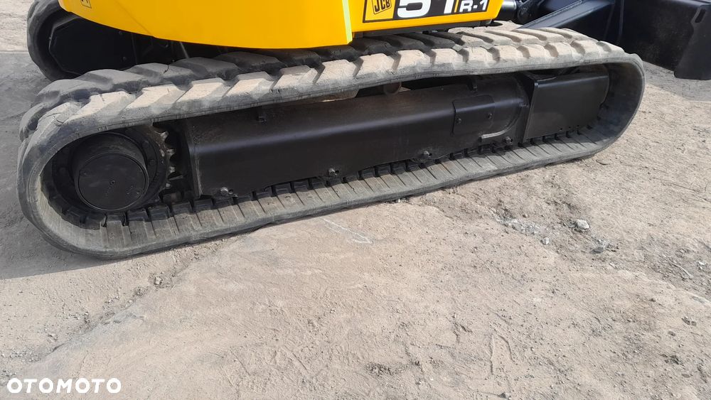 JCB 51r-1 - 19