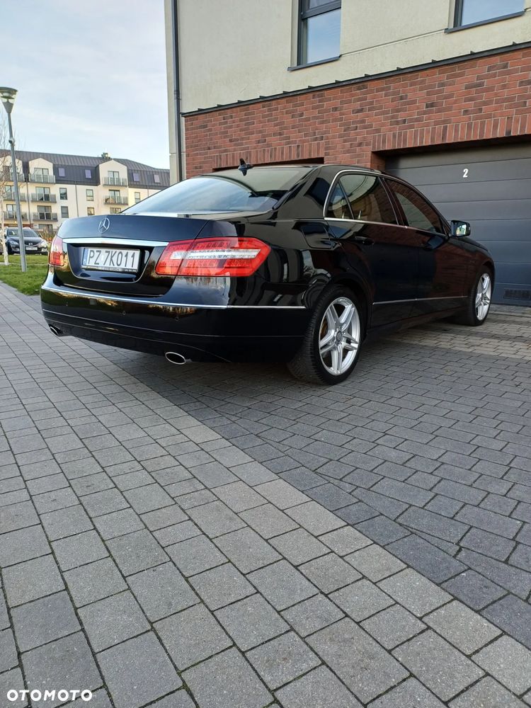 Mercedes-Benz Klasa E 350 4Matic 7G-TRONIC Avantgarde - 7