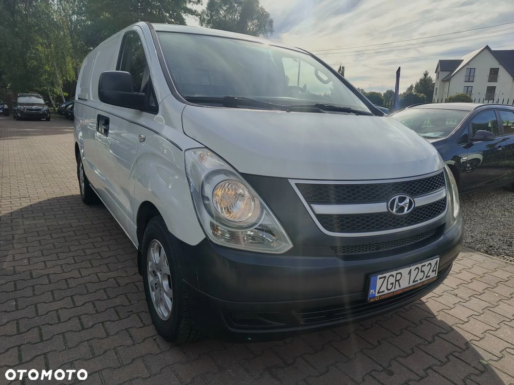 Hyundai H-1 Cargo teilverglast DF - 5