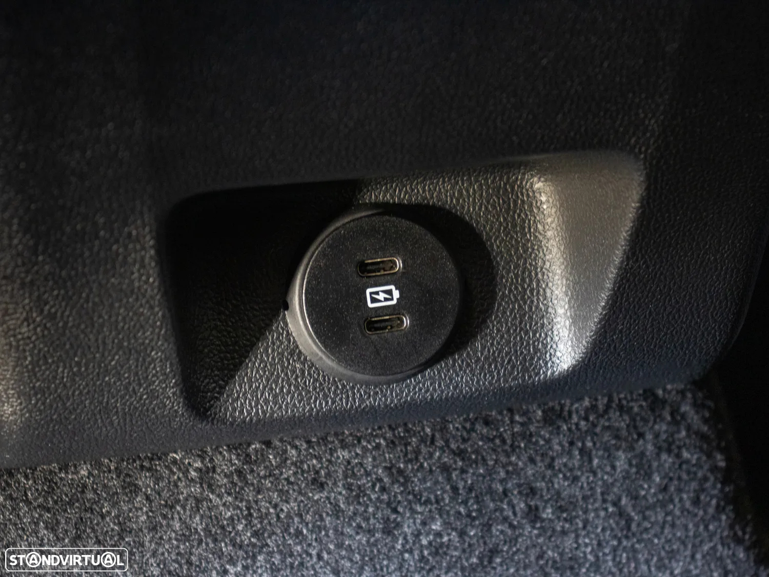 Ford Focus SW 1.0 EcoBoost MHEV ST-Line X Aut. - 32