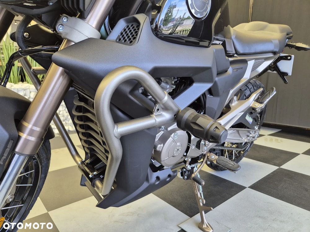 Zontes 125 G1 Spoke - 9