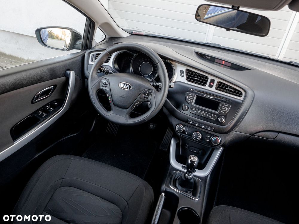 Kia Ceed 1.4 CVVT - 32