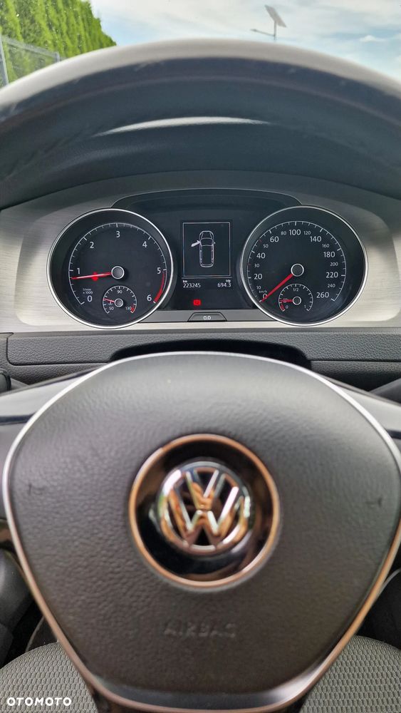 Volkswagen Golf 1.6 TDI BlueMotion Trendline - 10