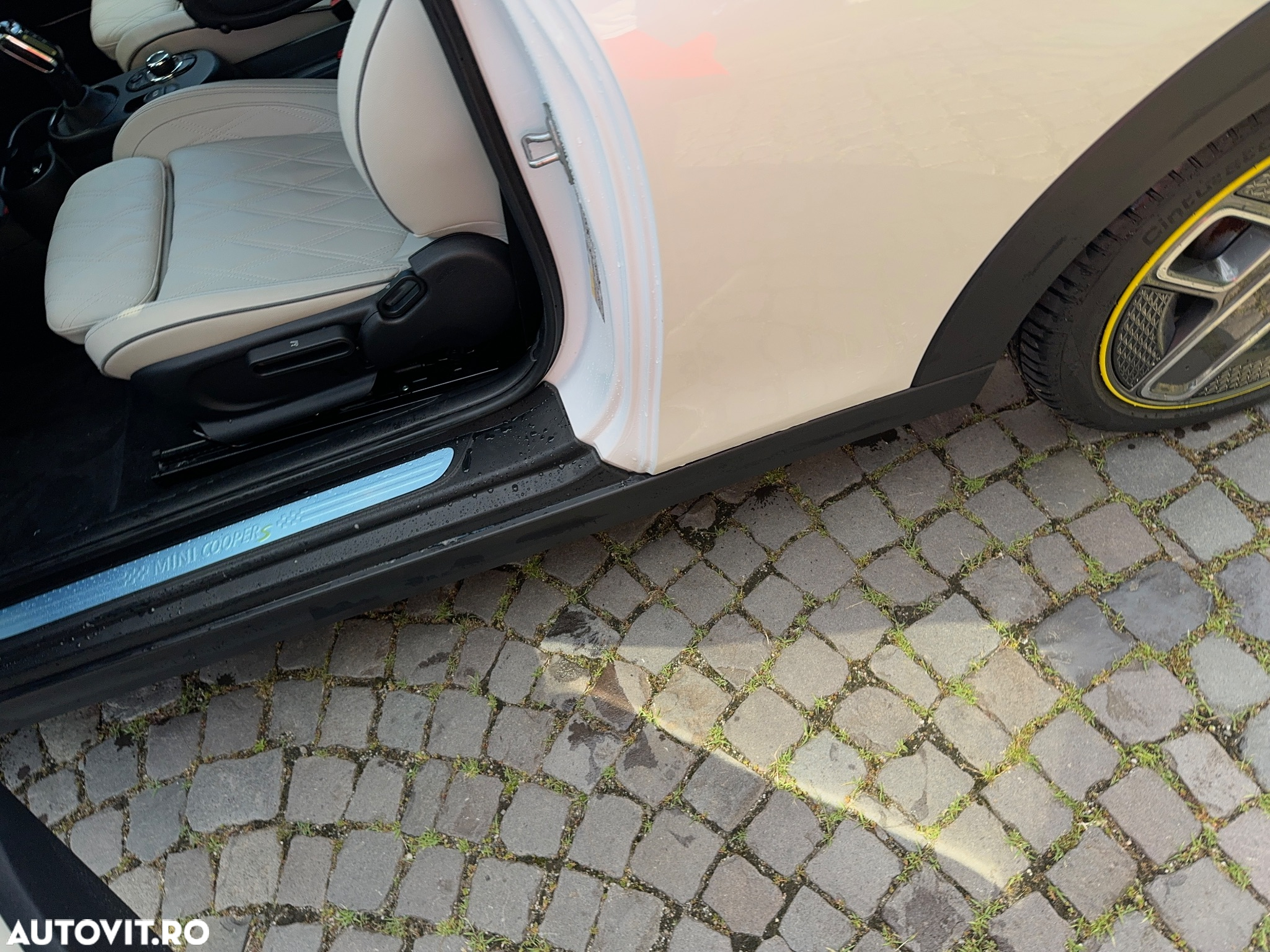 Mini Cooper SE Standard - 11